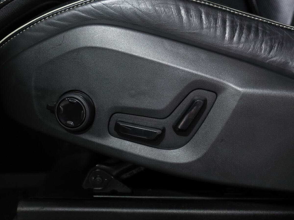 Volvo XC90, 2017 Фото №18