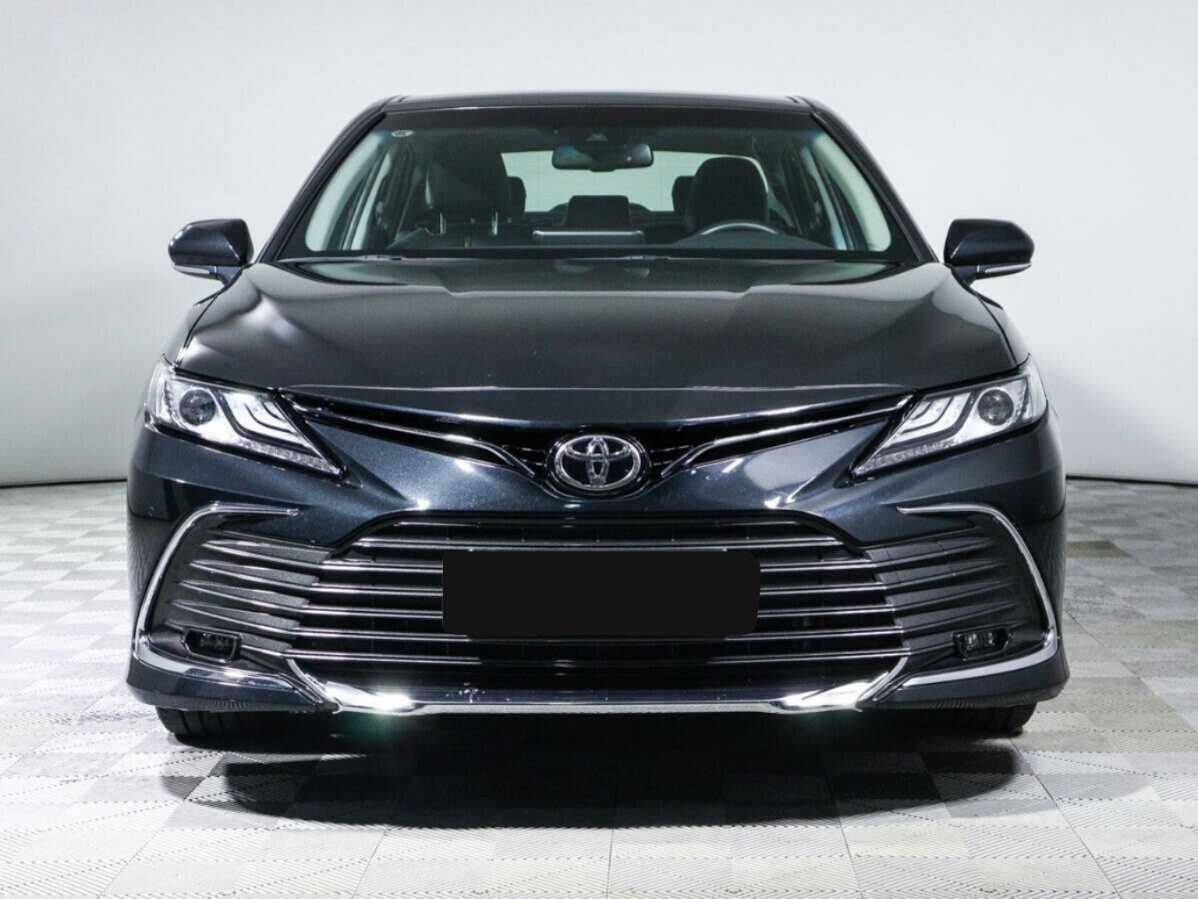 Toyota Camry, 2023 - 11 868 км. | Фото №2