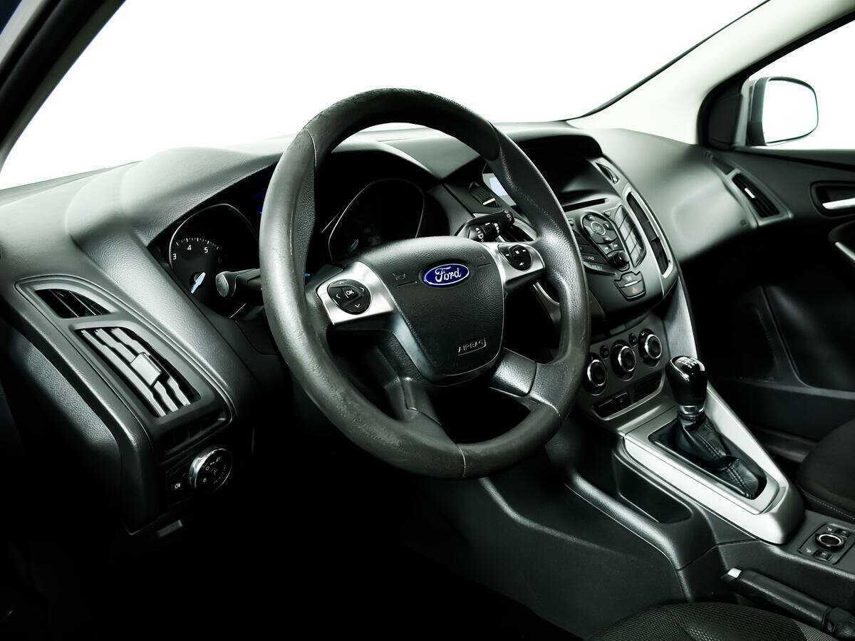 Ford Focus, 2011 Фото №13
