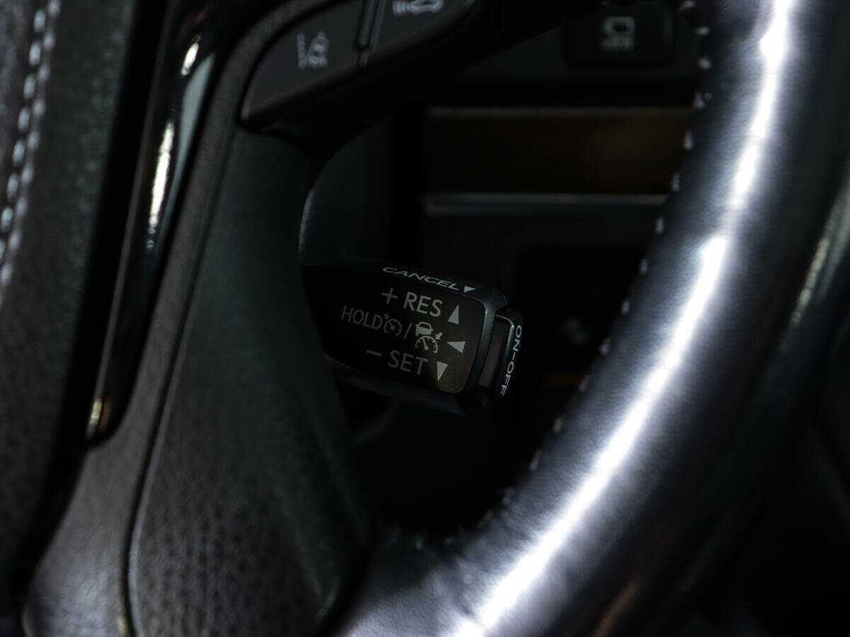 Toyota Land Cruiser, 2018 Фото №28