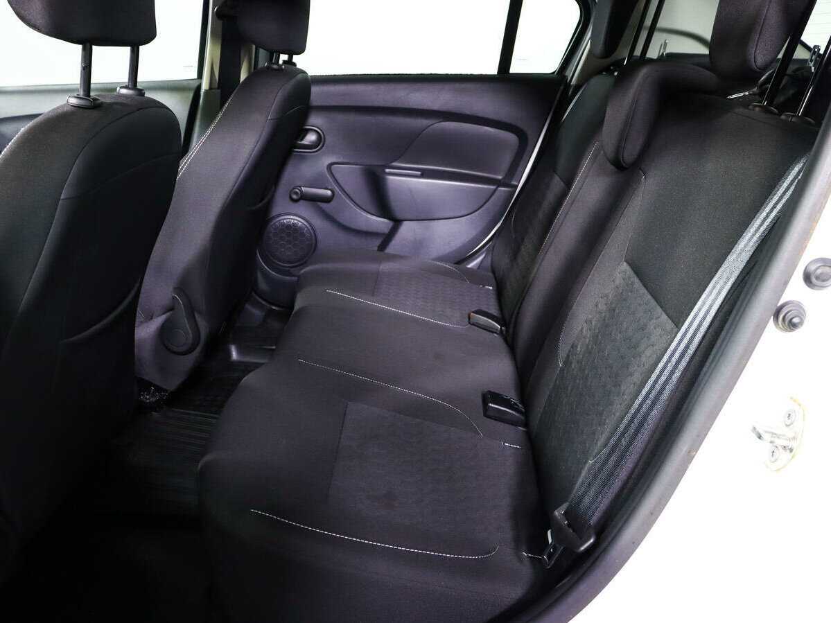 Renault Logan, 2017 Фото №10