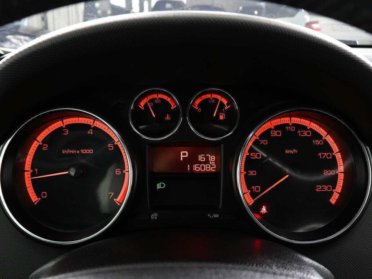 Peugeot 308, 2010 - 116 080 км. | Фото №7