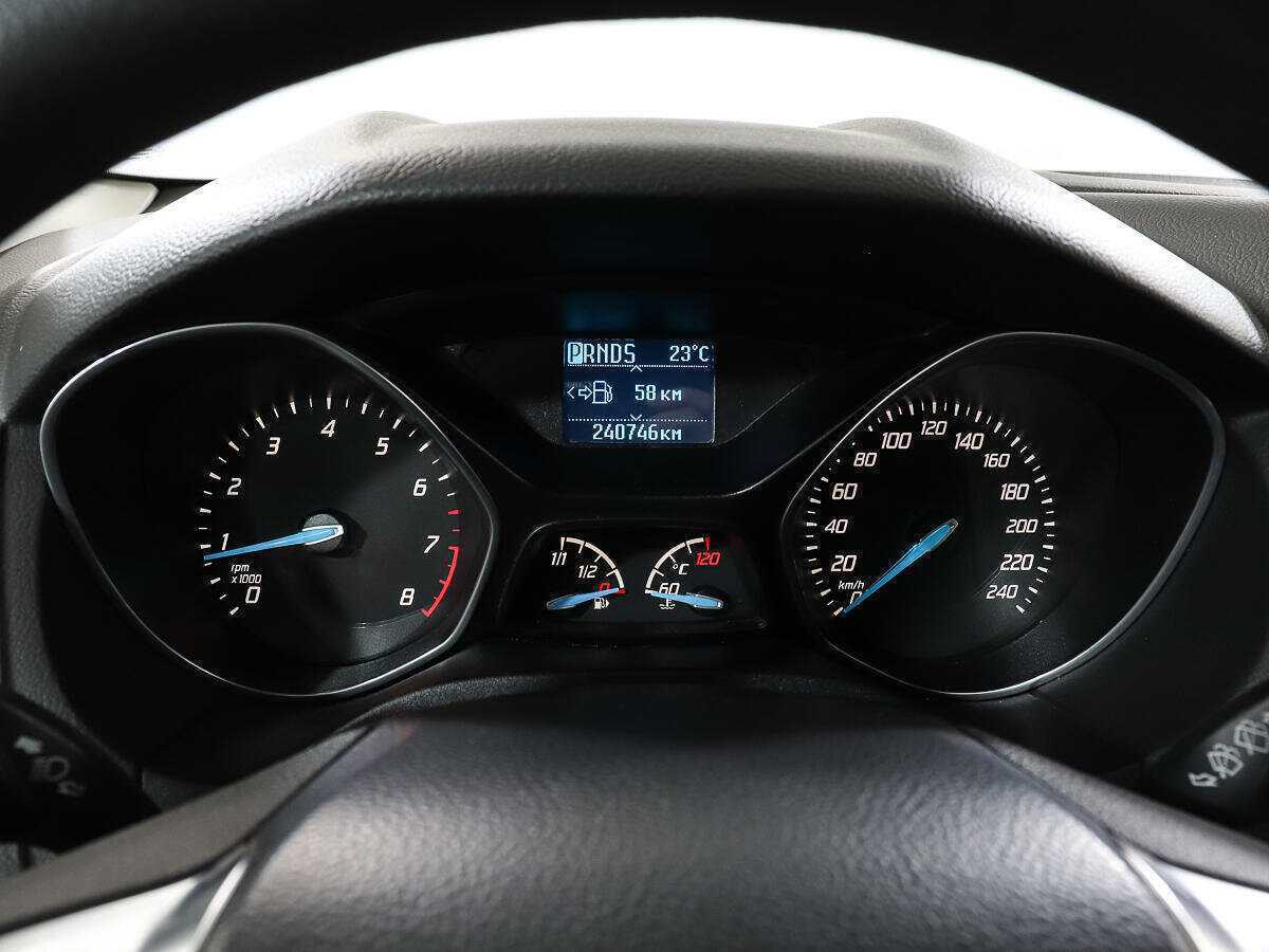 Ford Focus, 2013 Фото №10
