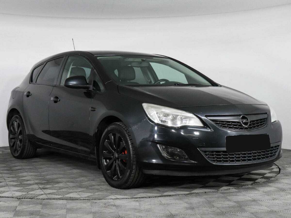 Opel Astra, 2011 - 225 817 км. | Фото №2