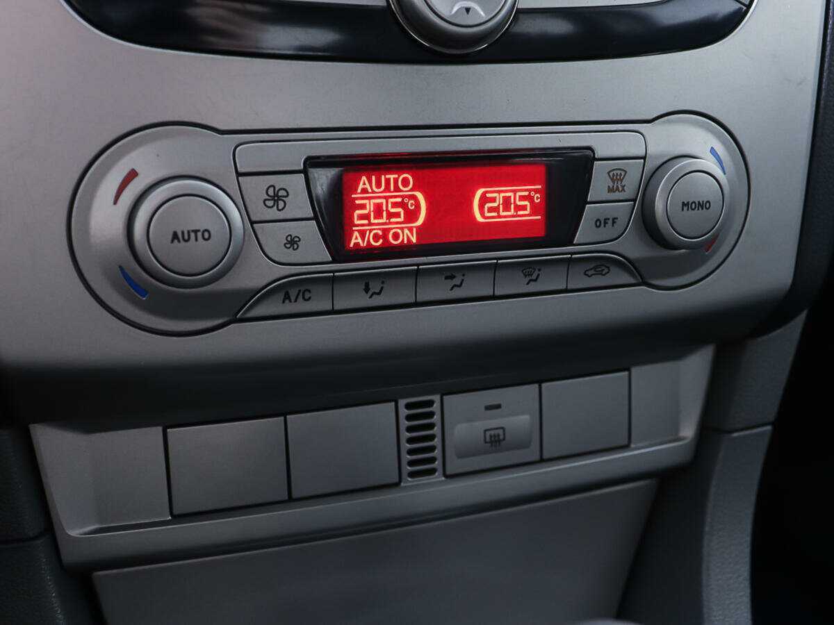 Ford Focus, 2009 Фото №16