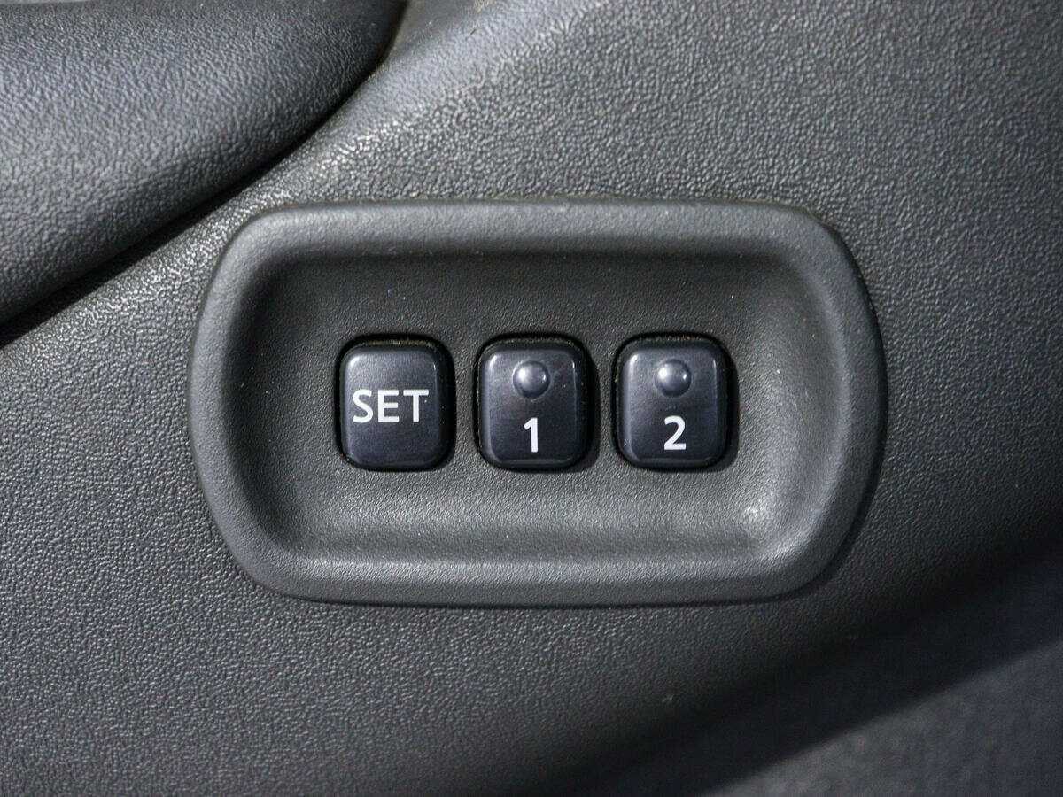 Nissan Pathfinder, 2006 Фото №16