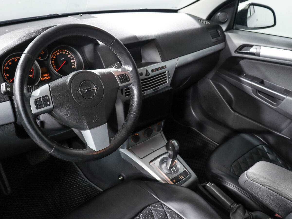 Opel Astra, 2011 Фото №14