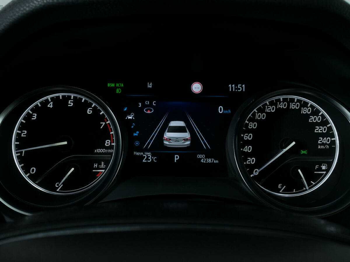 Toyota Camry, 2021 Фото №13
