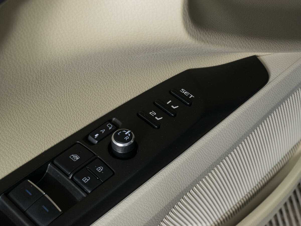 Toyota Camry, 2021 Фото №21