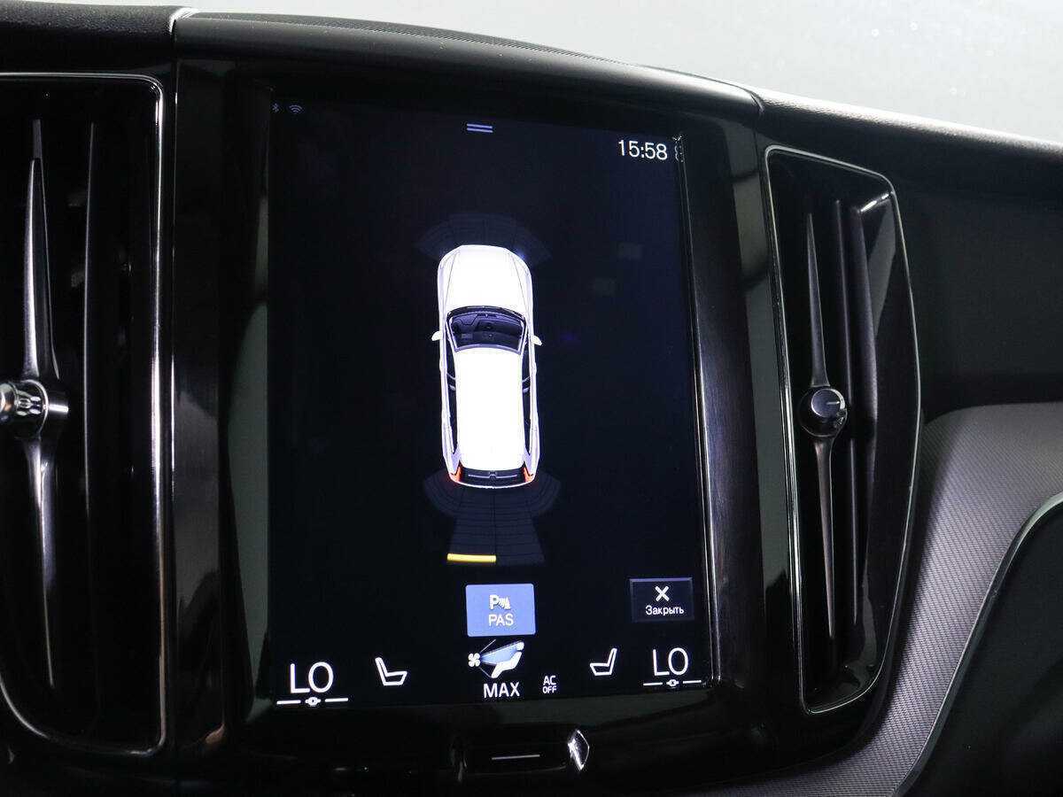 Volvo XC60, 2018 Фото №15