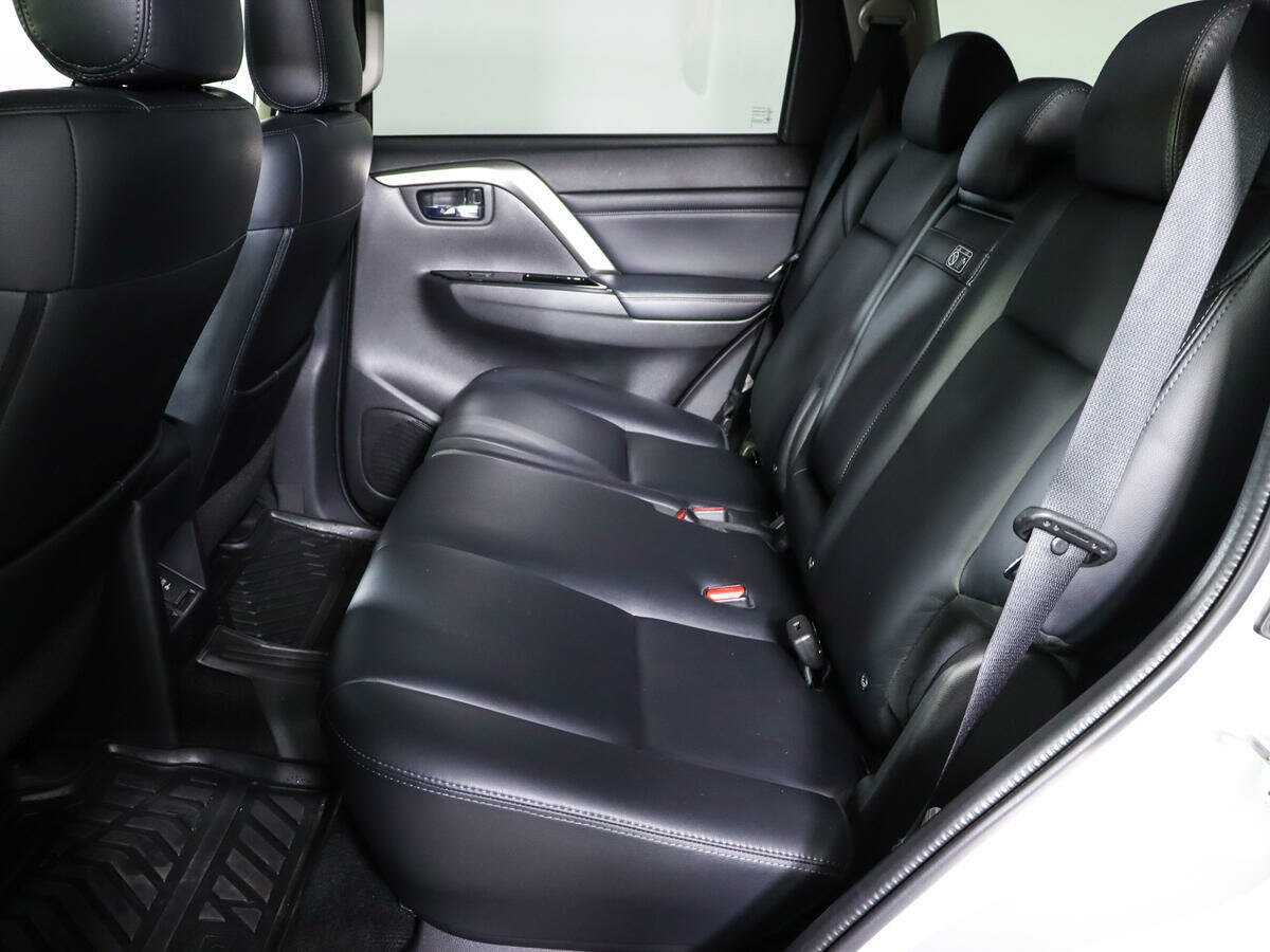 Mitsubishi Pajero Sport, 2021 - 35 193 км. | Фото №7