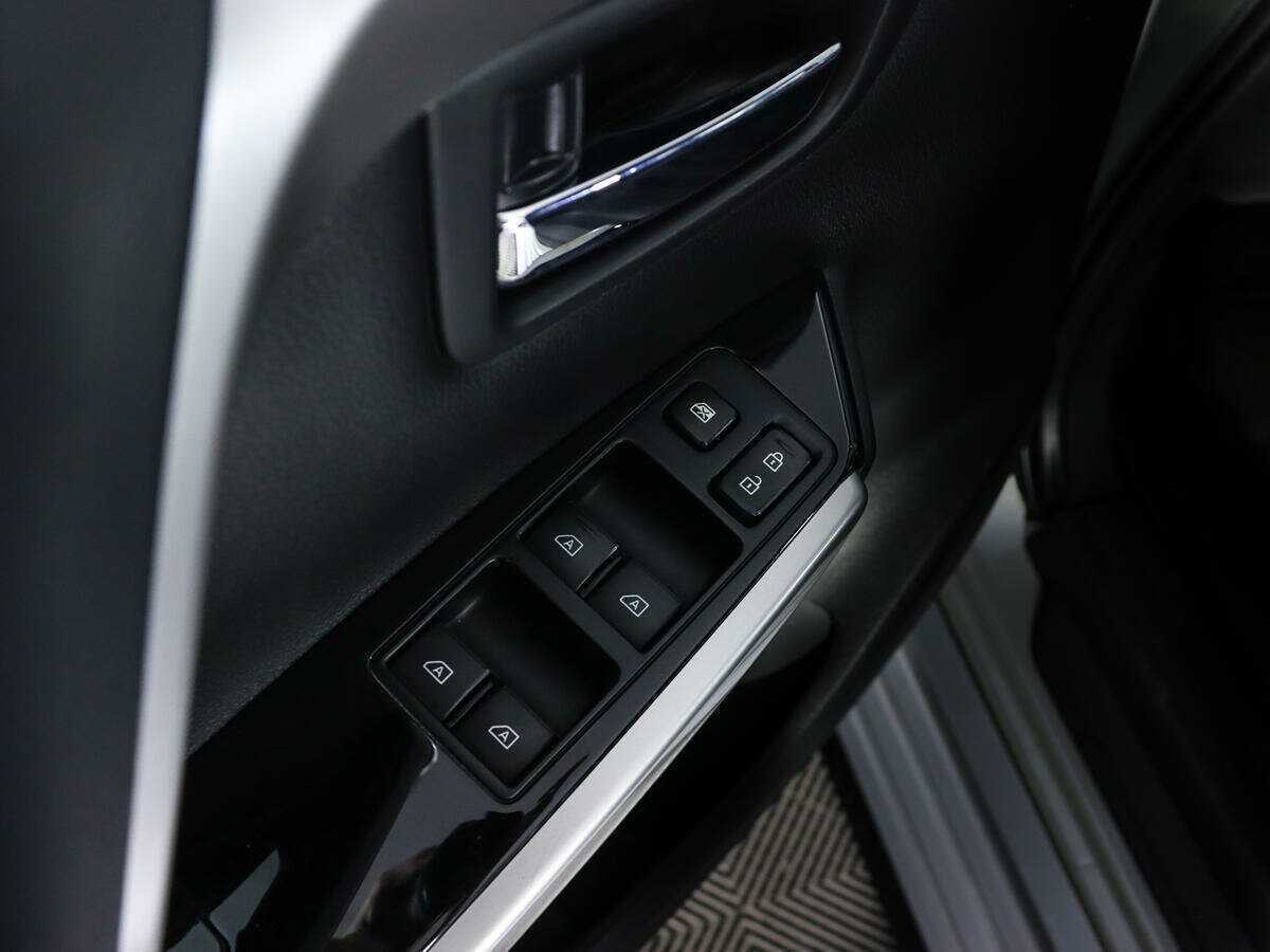 Mitsubishi Pajero Sport, 2021 Фото №15