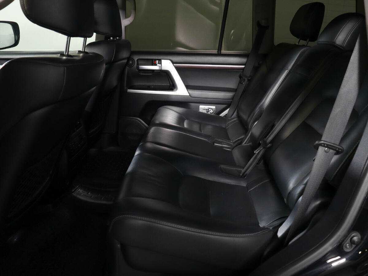 Toyota Land Cruiser, 2019 Фото №8