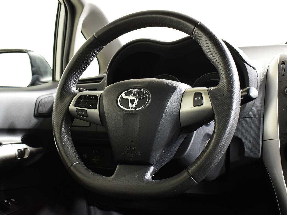 Toyota Auris, 2012 Фото №14