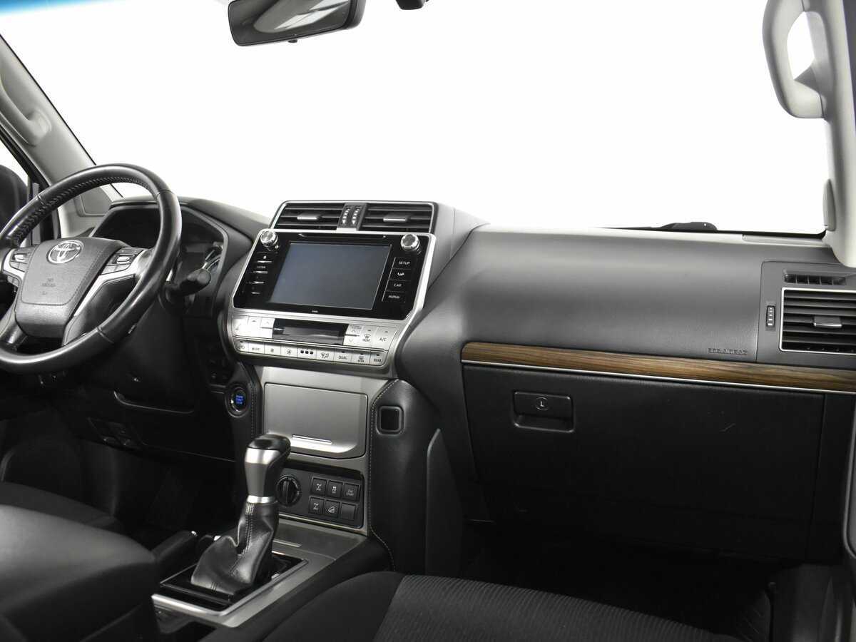Toyota Land Cruiser Prado, 2018 Фото №15