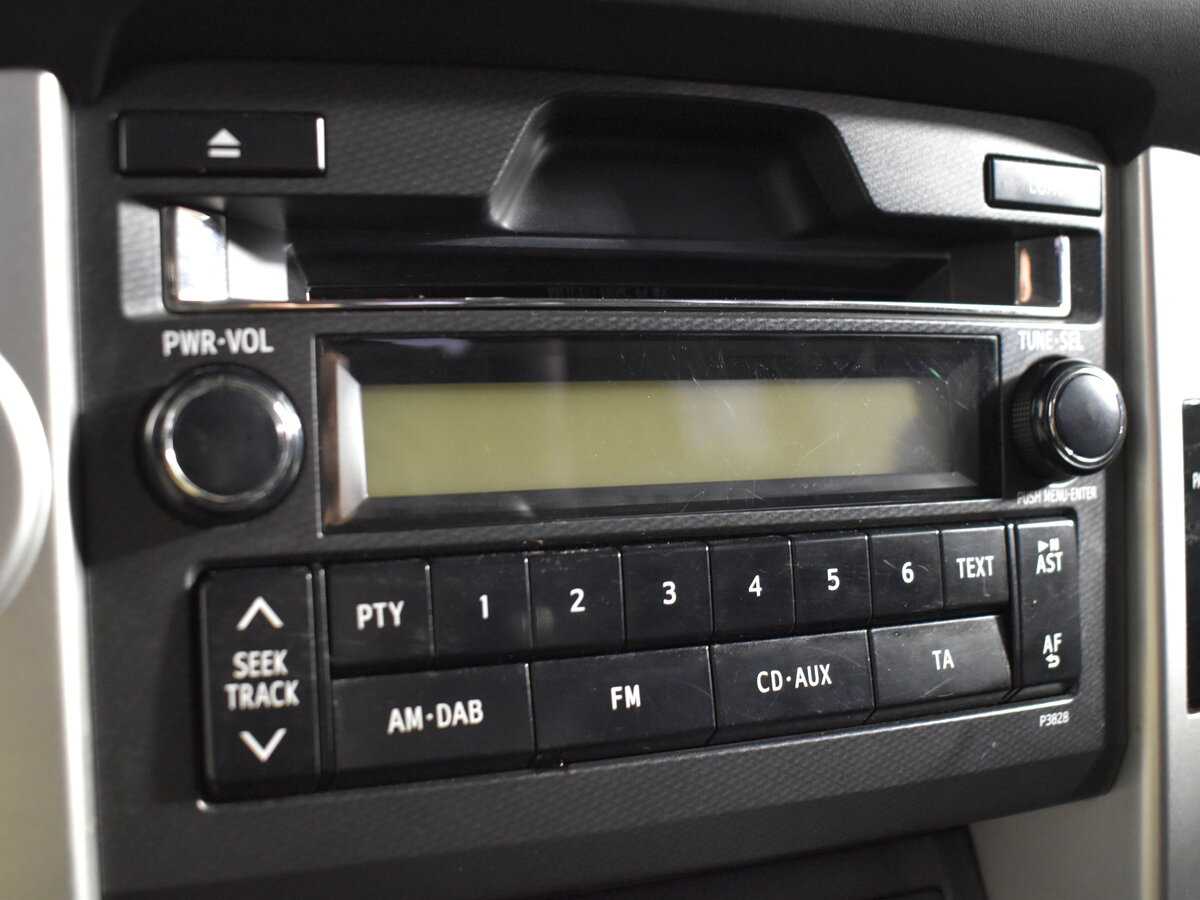 Toyota Land Cruiser Prado, 2010 Фото №18