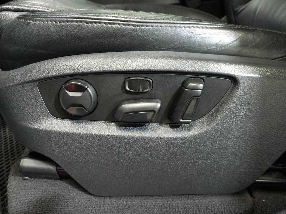 Volkswagen Touareg, 2013 Фото №17