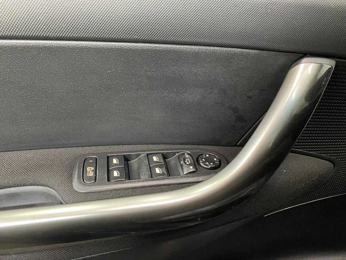 Peugeot 308, 2011 Фото №15