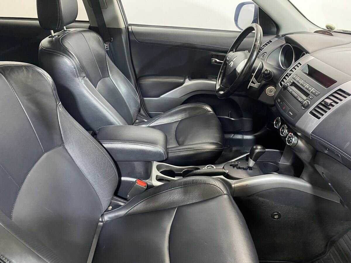 Mitsubishi Outlander, 2011 Фото №11