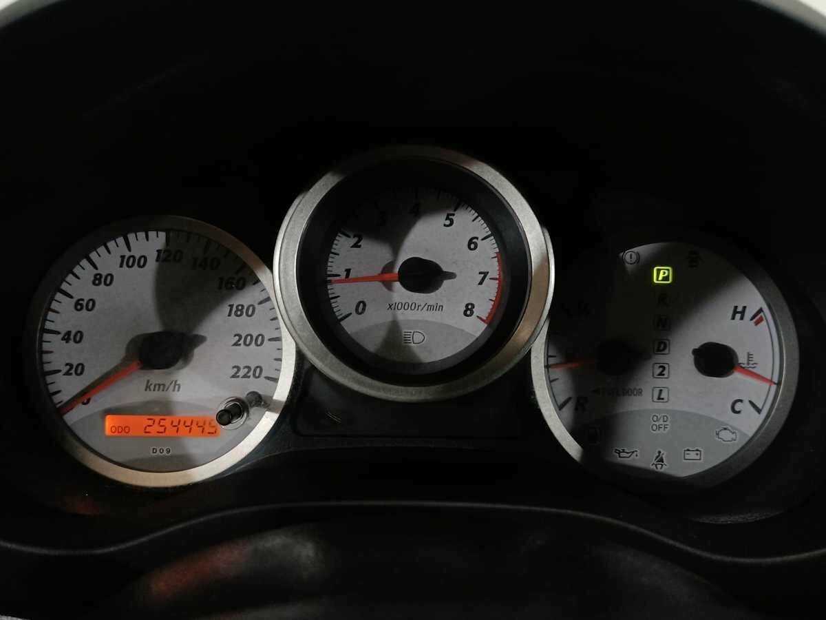 Toyota RAV4, 2005 Фото №12