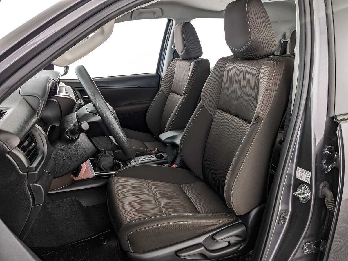 Toyota Fortuner, 2019 Фото №16