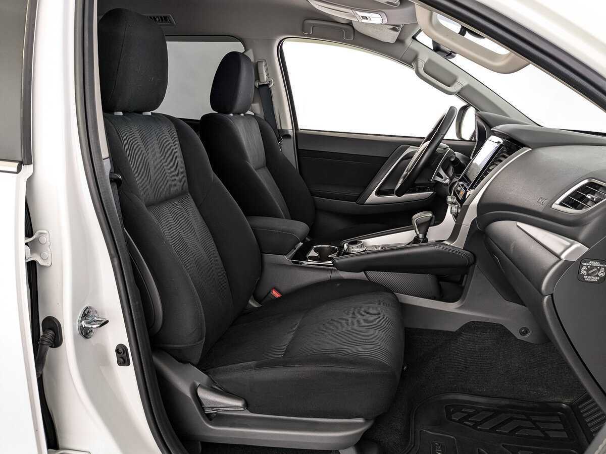 Mitsubishi Pajero Sport, 2021 Фото №20