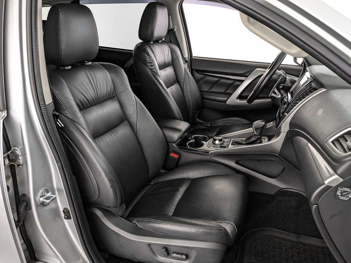 Mitsubishi Pajero Sport, 2018 Фото №20