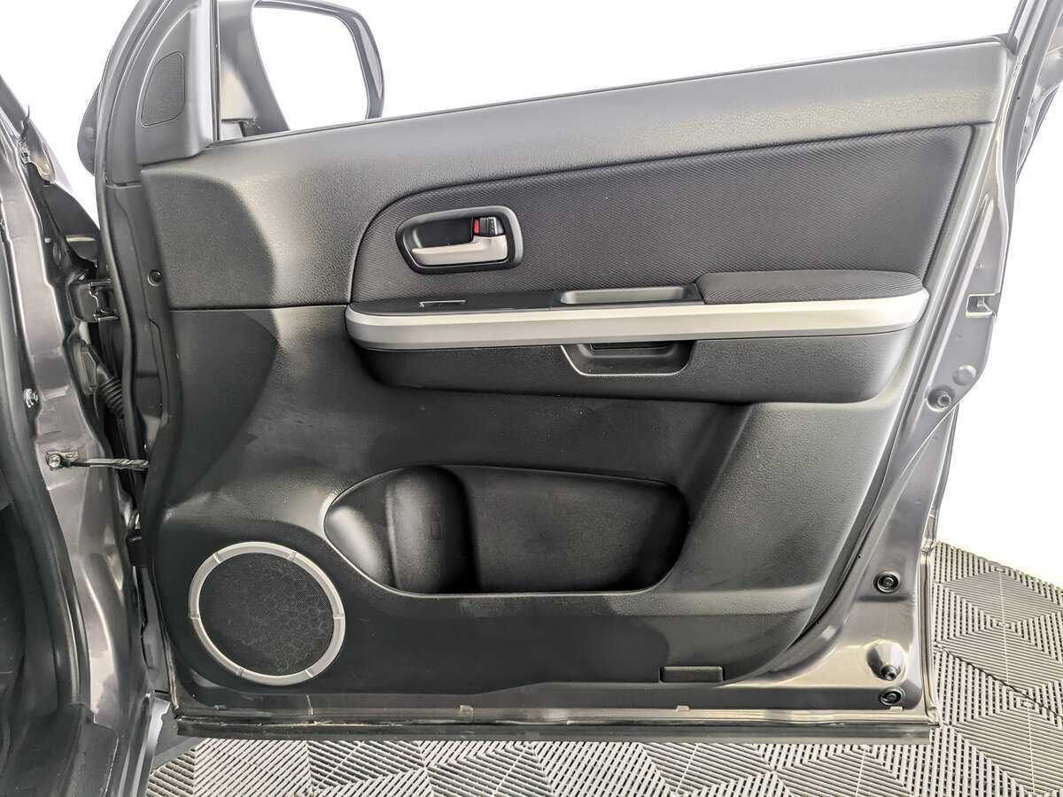 Suzuki Grand Vitara, 2010 Фото №20