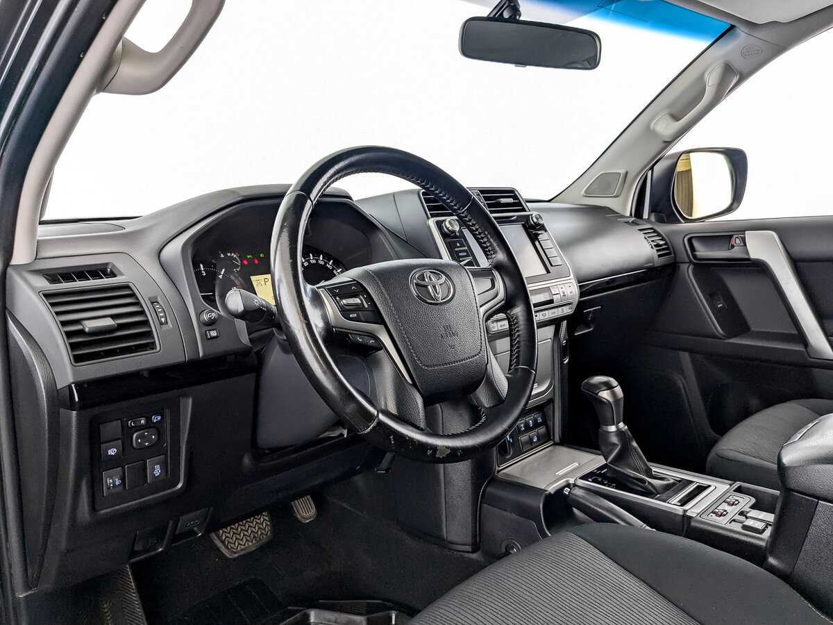 Toyota Land Cruiser Prado, 2019 Фото №14