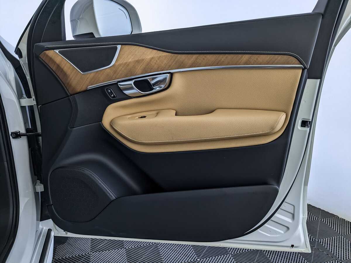 Volvo XC90, 2018 Фото №20
