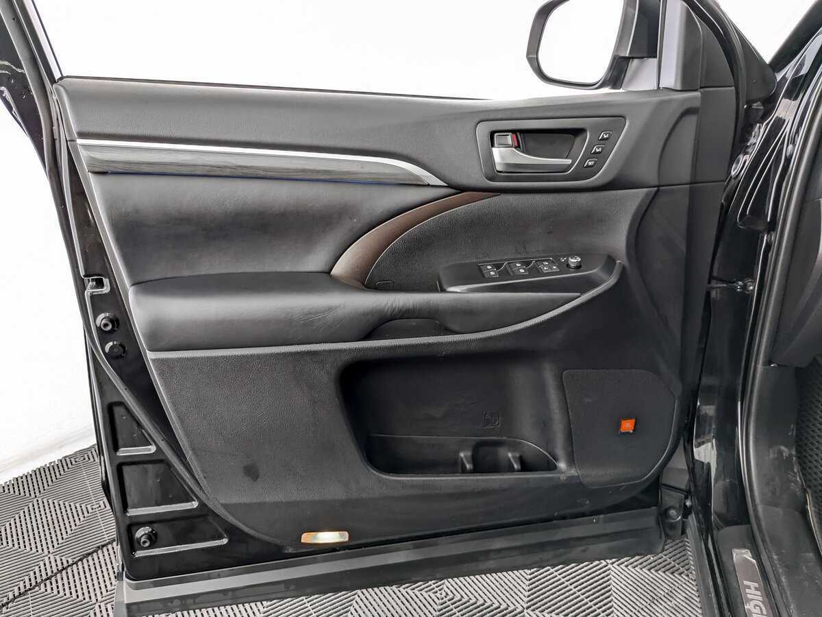 Toyota Highlander, 2019 Фото №15
