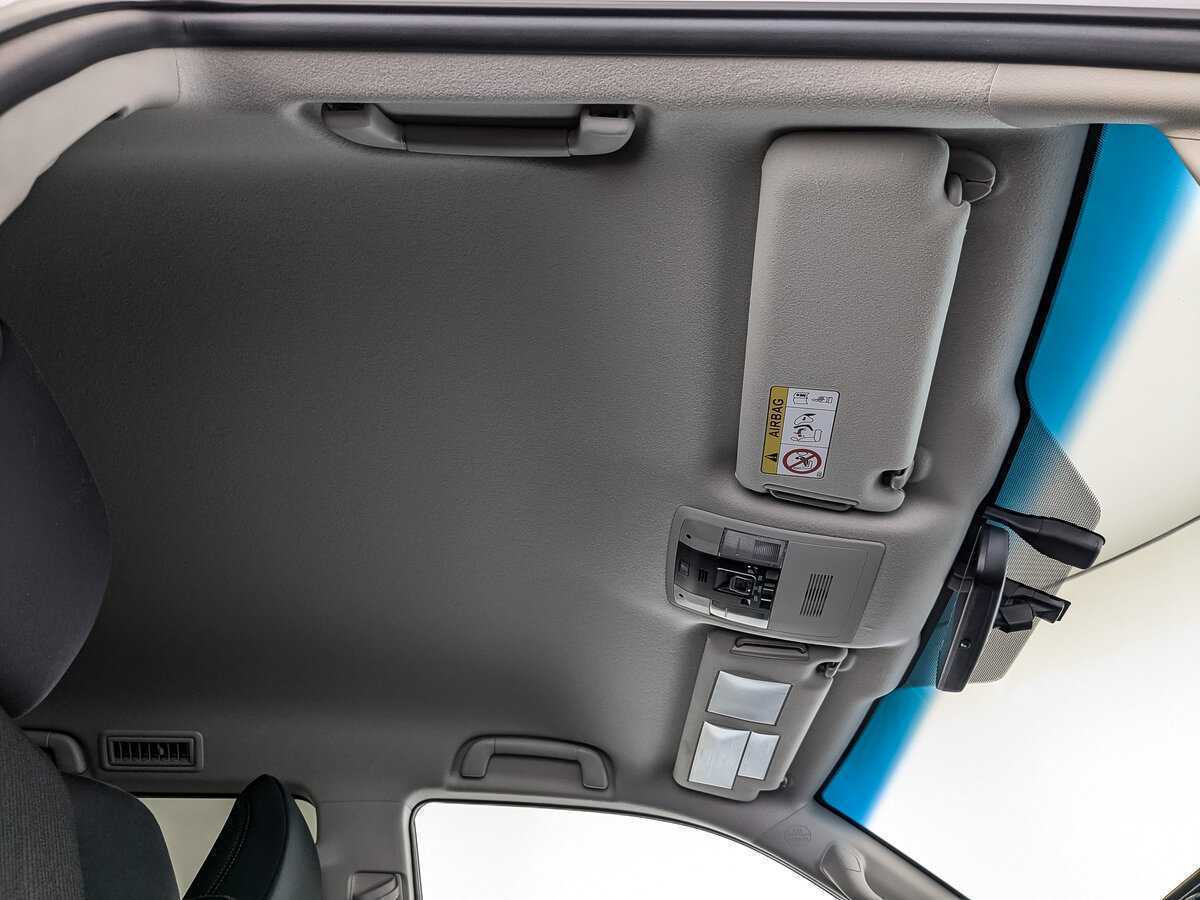 Toyota Land Cruiser Prado, 2021 Фото №18