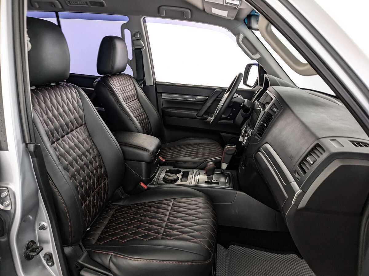 Mitsubishi Pajero, 2011 Фото №20