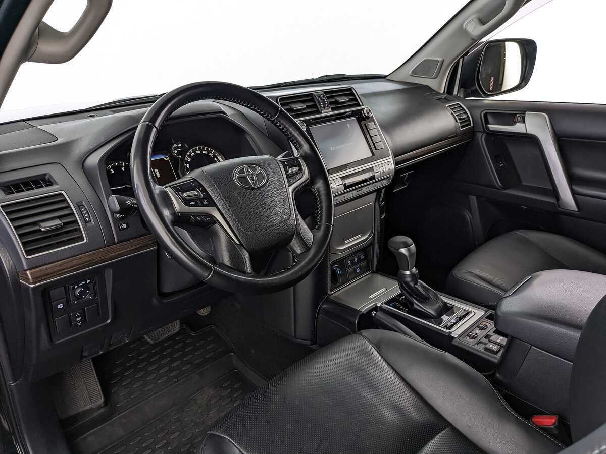 Toyota Land Cruiser Prado, 2020 Фото №11