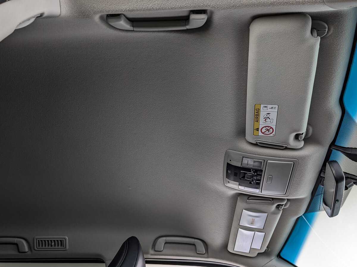 Toyota Land Cruiser Prado, 2020 Фото №17