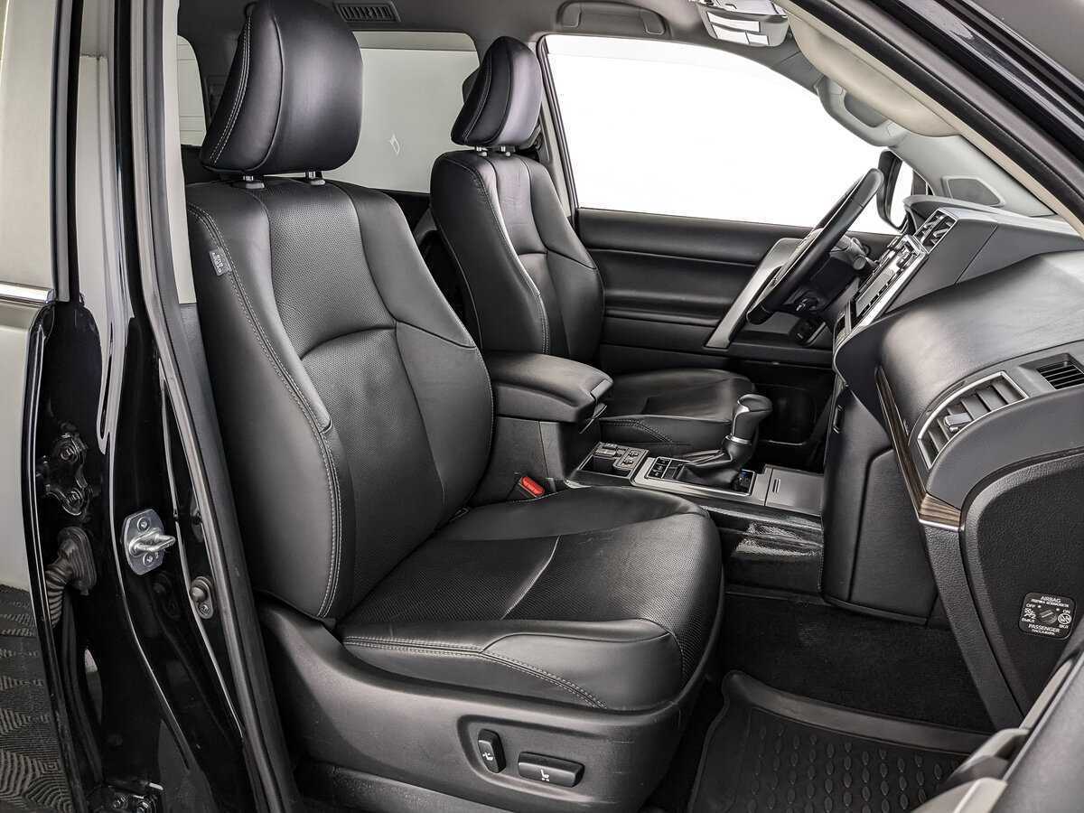 Toyota Land Cruiser Prado, 2020 Фото №18