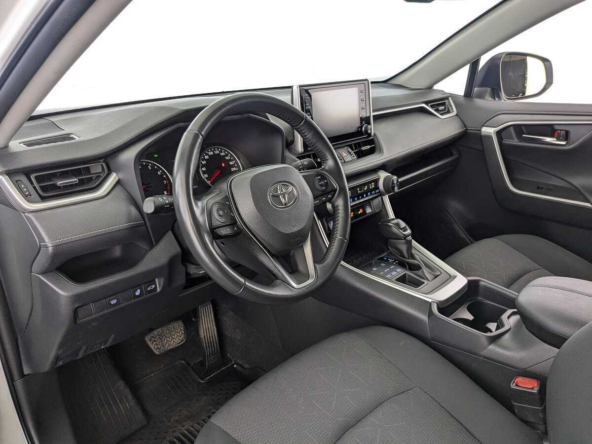 Toyota RAV4, 2021 Фото №11