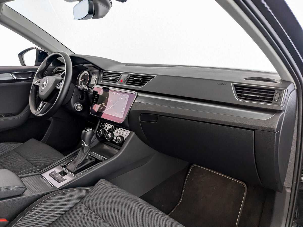 Skoda Superb, 2020 Фото №9