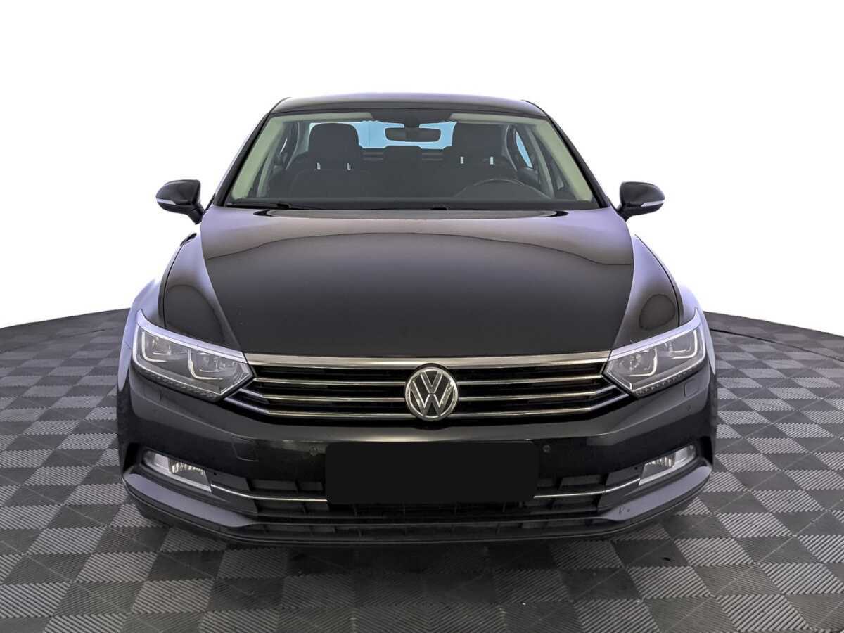 Volkswagen Passat, 2018 - 108 936 км. | Фото №2