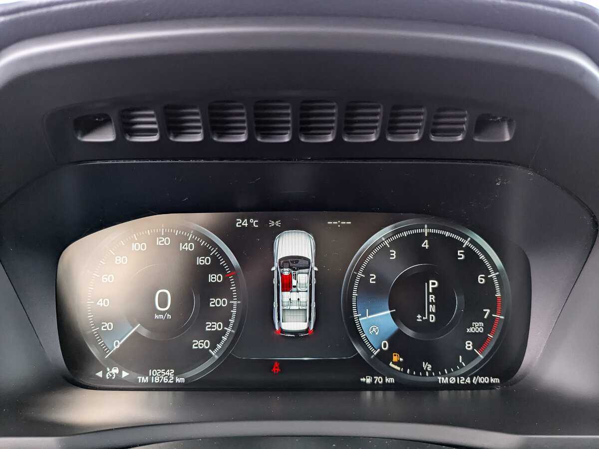 Volvo XC90, 2021 Фото №12