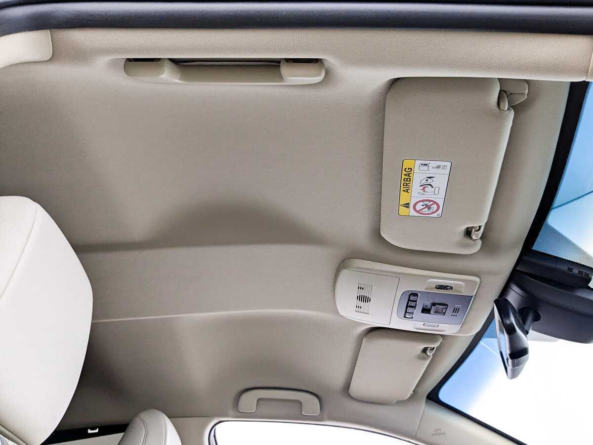 Toyota Camry, 2021 Фото №19