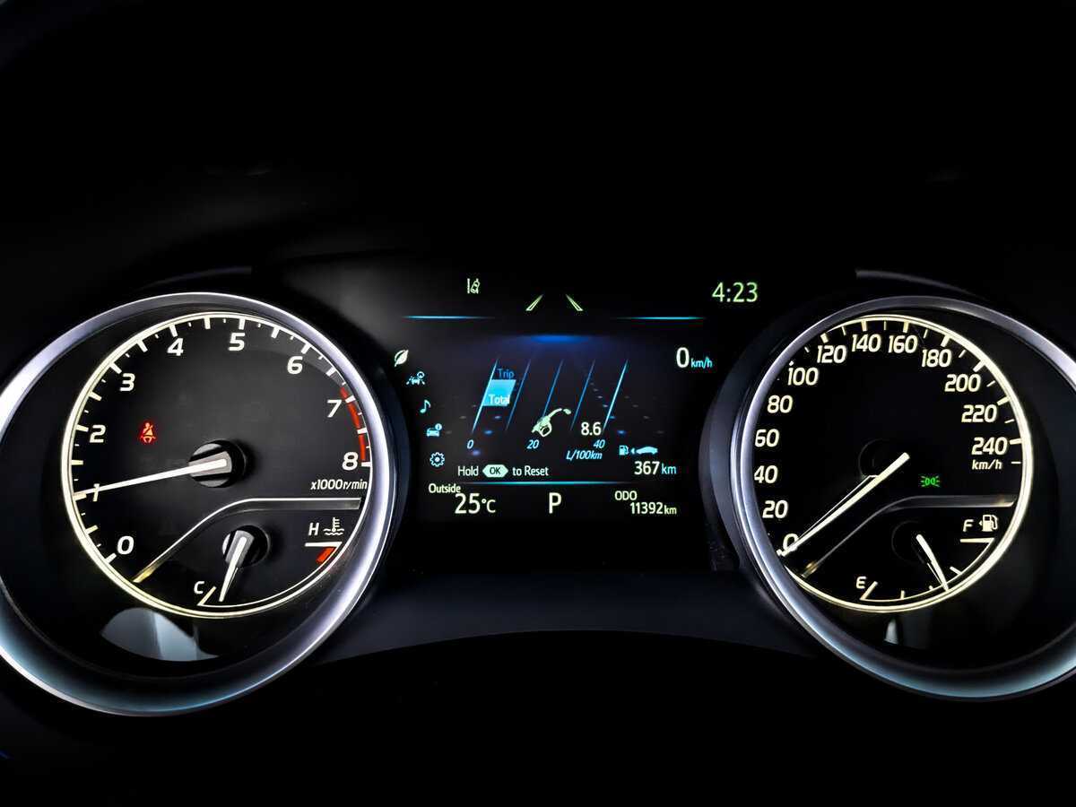 Toyota Camry, 2022 Фото №11