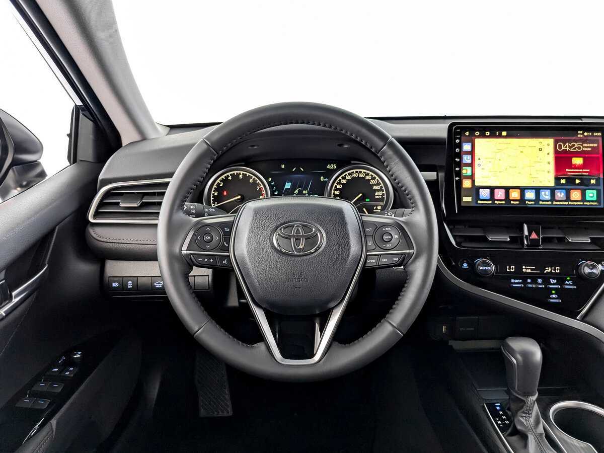 Toyota Camry, 2022 Фото №17