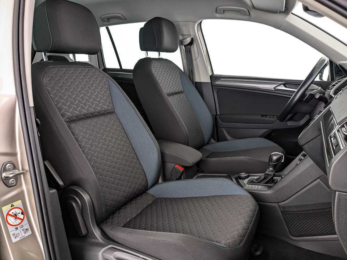 Volkswagen Tiguan, 2019 Фото №20