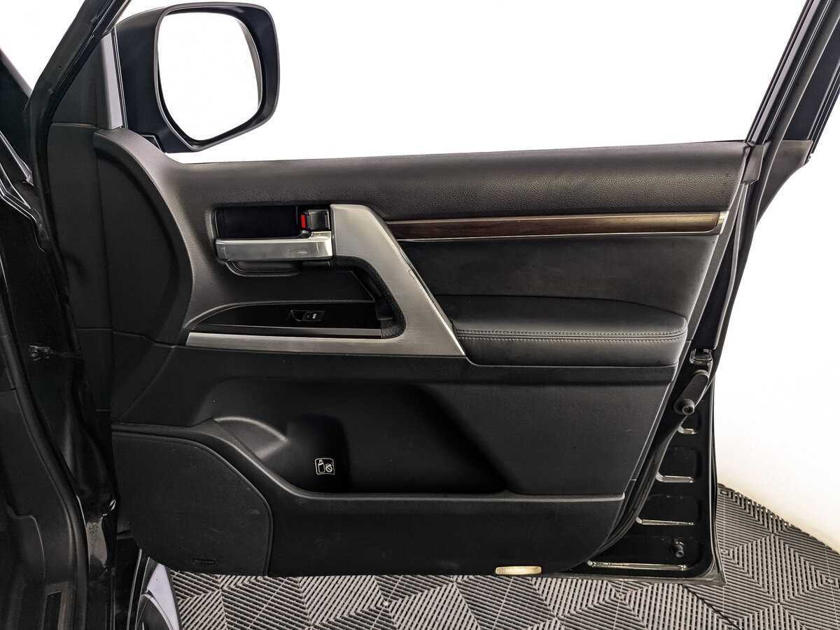 Toyota Land Cruiser, 2017 Фото №20