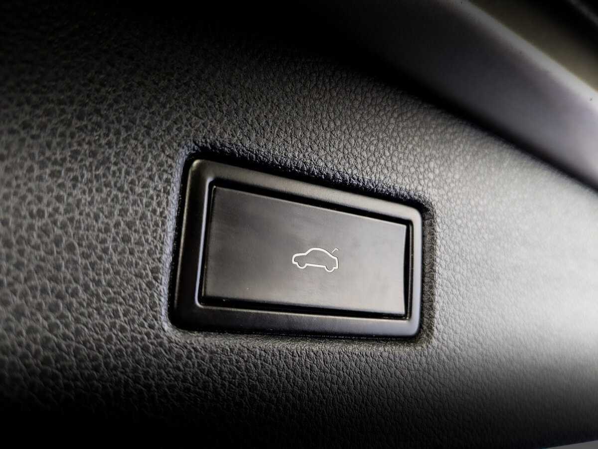 Volkswagen Tiguan, 2020 Фото №21