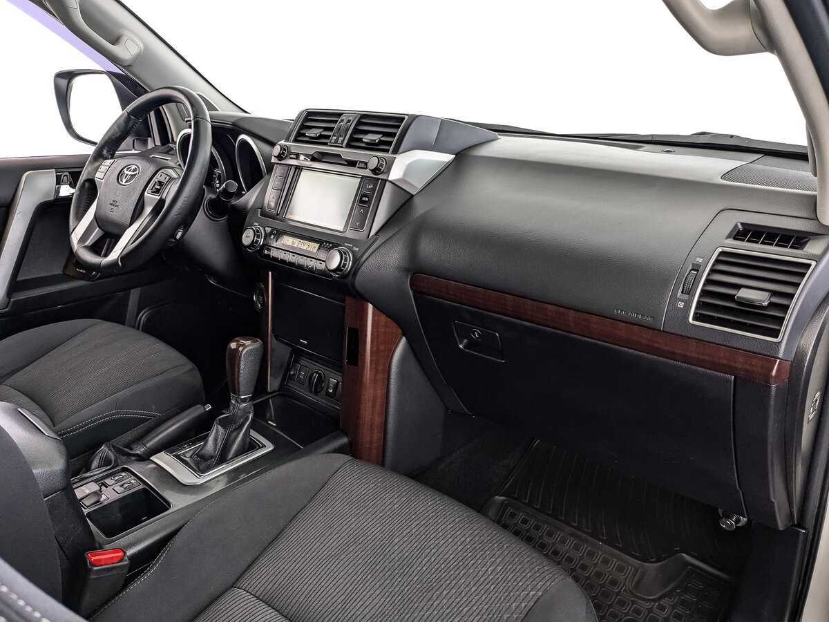 Toyota Land Cruiser Prado, 2016 Фото №9