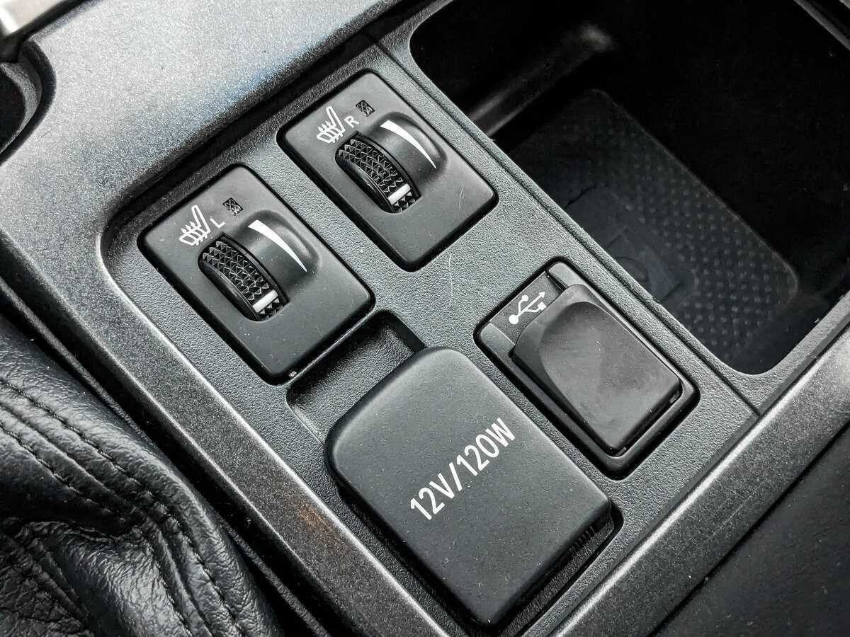 Toyota Land Cruiser Prado, 2015 Фото №26