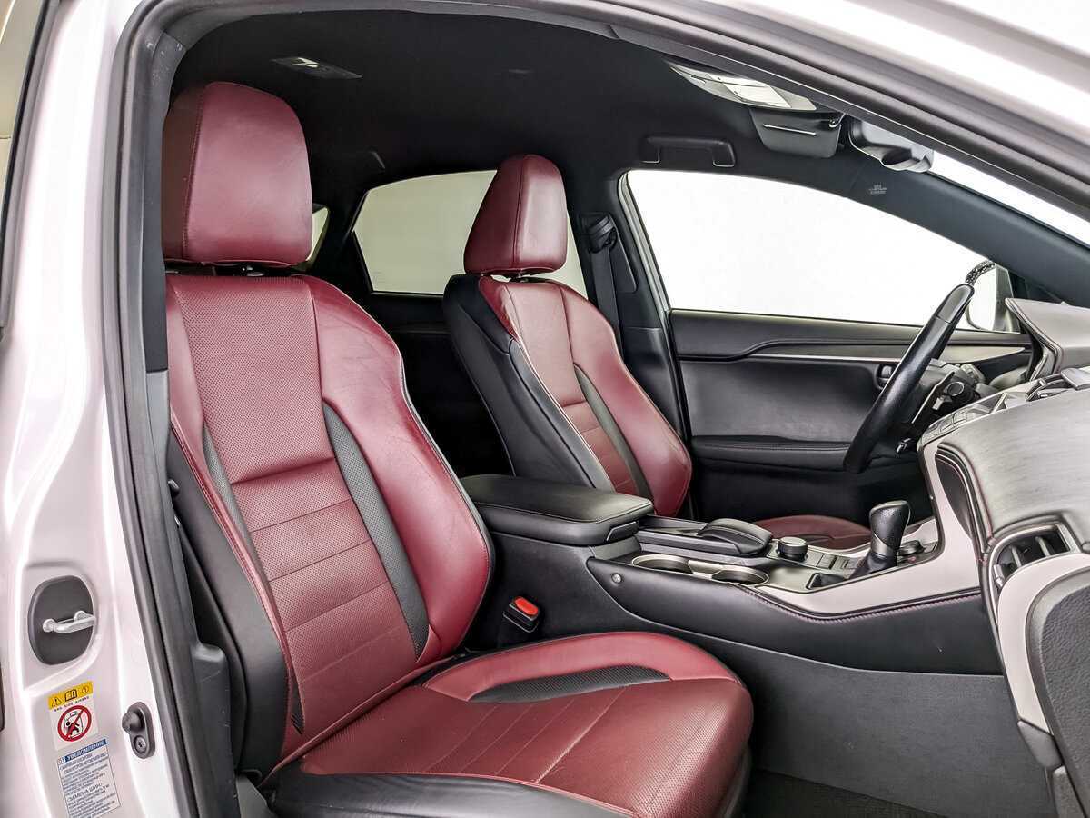 Lexus NX 200t, 2015 Фото №20