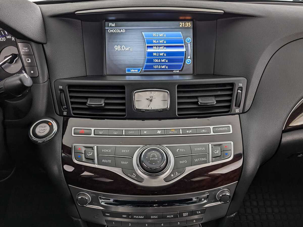 Infiniti Q70, 2014 Фото №13